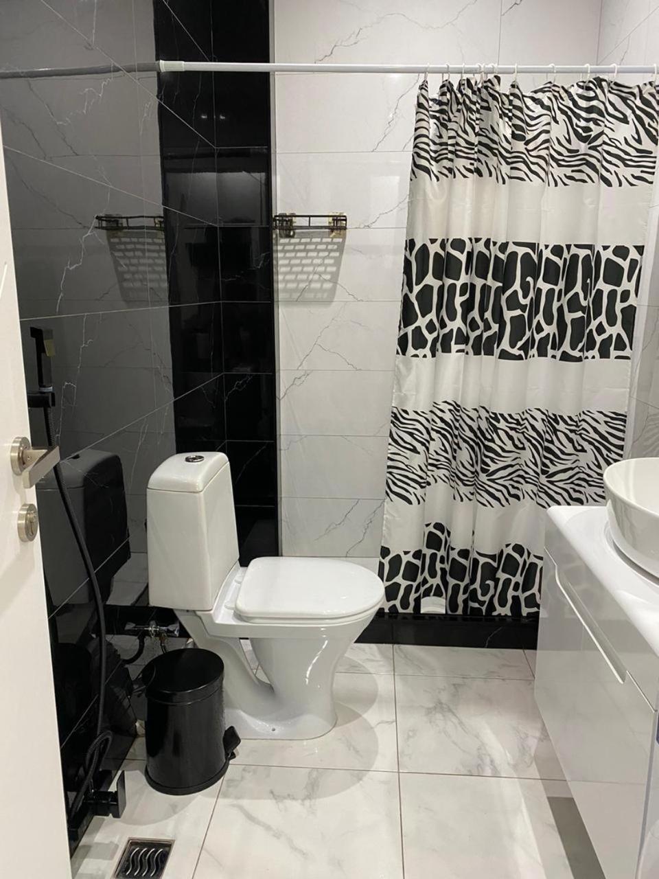 Apartment - "Exclusive" Tiflis Exterior foto